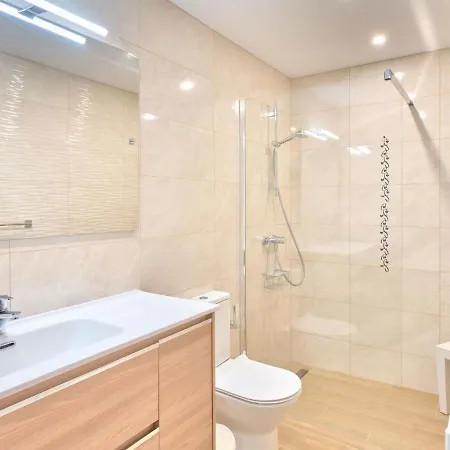 شقة Blue Neptuno-2 By Interhome