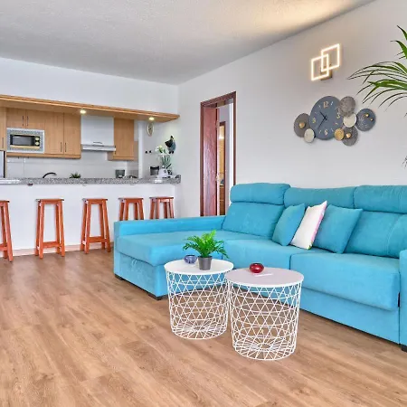 Blue Neptuno-2 By Interhome شقة *